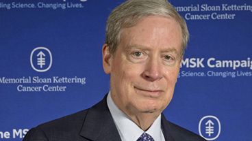 A headshot of Mr. Stanley Druckenmiller. 